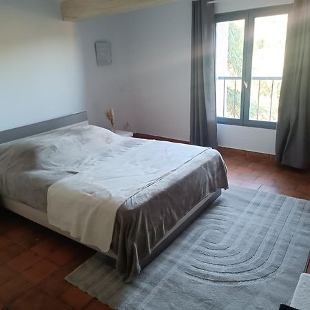 Au Puits De Figa Apartamento Figanières Exterior foto