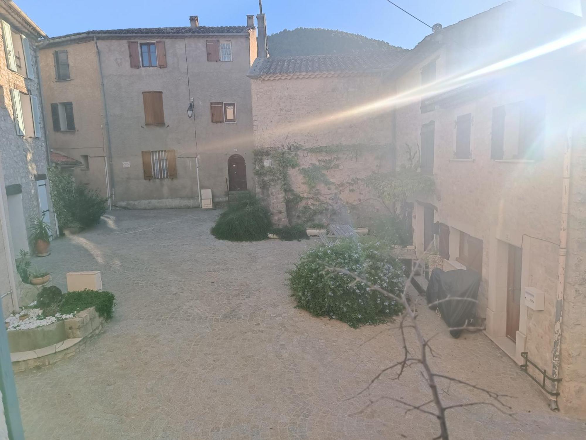 Au Puits De Figa Apartamento Figanières Exterior foto